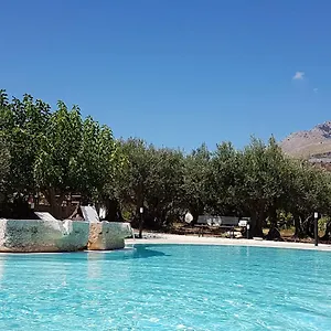2* Aparthotel Casale La Macina